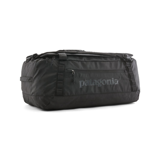 Vista frontal de la bolsa de viaje Patagonia Black Hole Duffel 55L en color negro